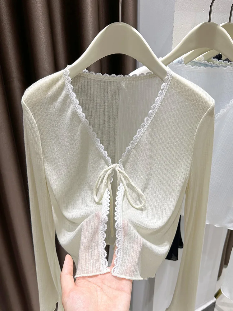 Lace Trim Ice Silk Knitted Sun Protection Cardigan Women Summer Strap Thin Cover up Top with Belted oulder Sug Outerwear
Lace Trim Ice Silk Knitted Sun Protection Cardigan Women Summer Strap Thin Cover up Top with Belted oulder Sug Outerwear