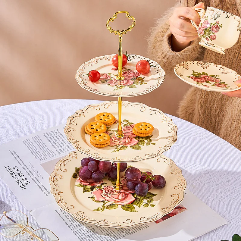 HYS relief ceramic cake plate three-layer string plate fruit plate creative snack table three-layer metal bracket candy
HYS relief ceramic cake plate three-layer string plate fruit plate creative snack table three-layer metal bracket candy