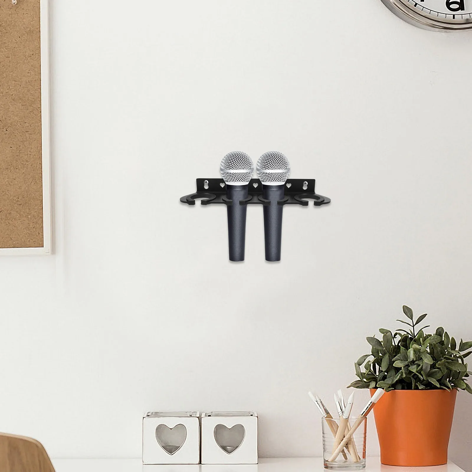 Mic Wall Mount Bracket Secure Wall Mounted Microphone Storage Four Holes for Studio Home Party Wireless Wired Mic Holder
Mic Wall Mount Bracket Secure Wall Mounted Microphone Storage Four Holes for Studio Home Party Wireless Wired Mic Holder