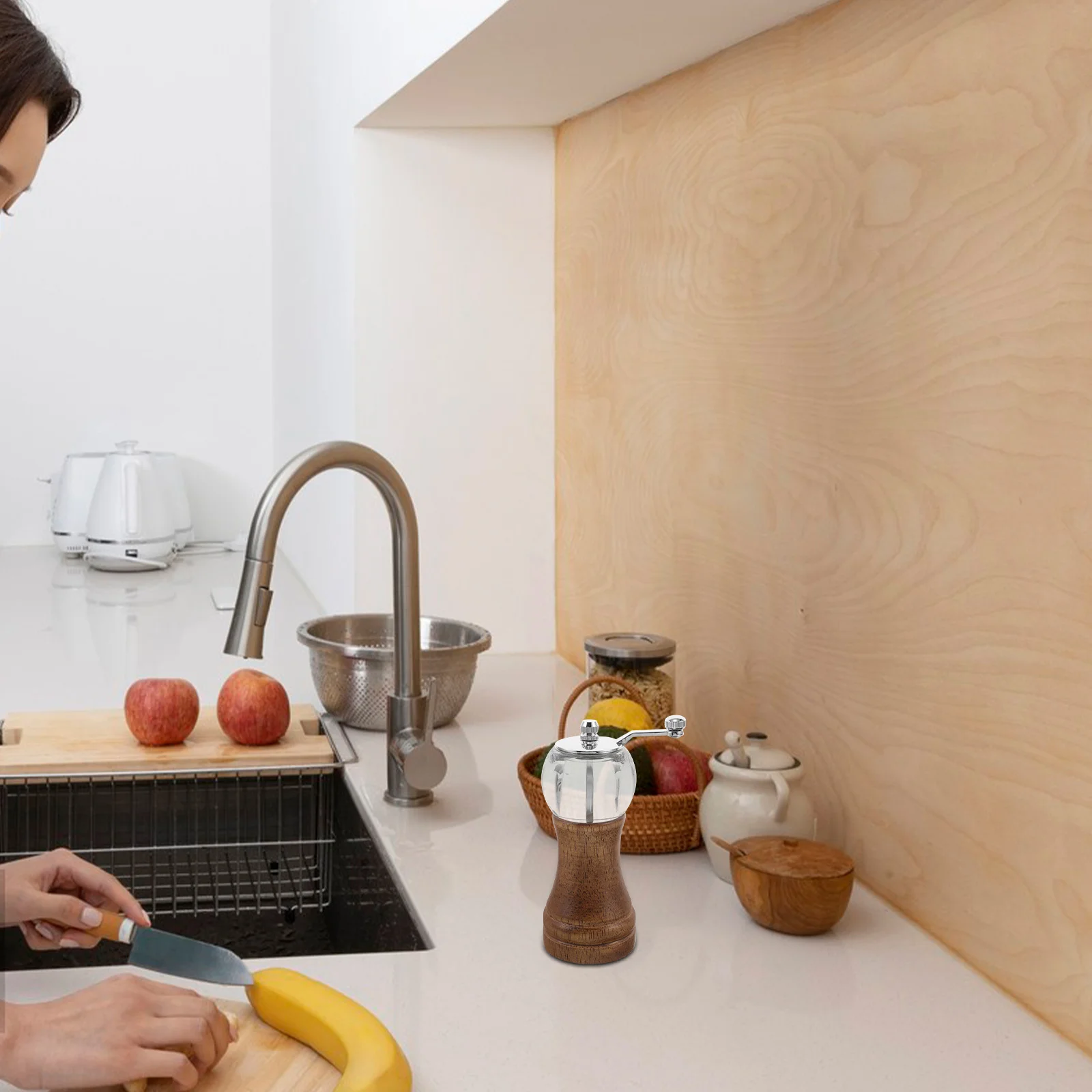 Hand Crank Pepper Grinder Manual Large Transparent Acrylic Wood Pepper Mill Refillable Salt Spice Grinder Bottle for Bbq Cooking
Hand Crank Pepper Grinder Manual Large Transparent Acrylic Wood Pepper Mill Refillable Salt Spice Grinder Bottle for Bbq Cooking