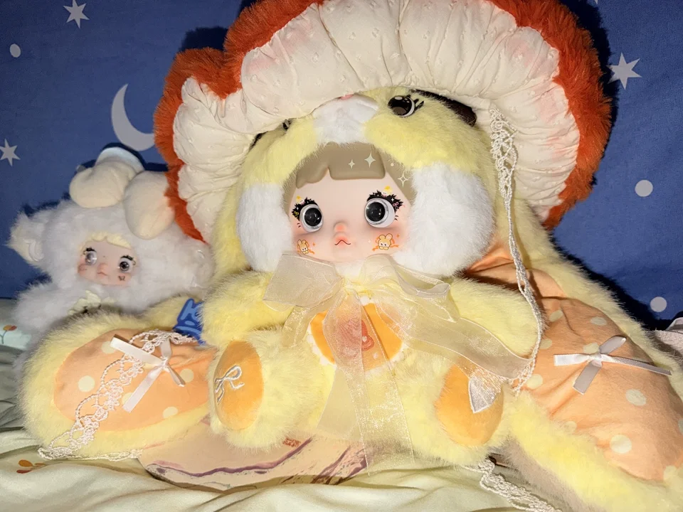 Nommi Mushroom Hat Plush Blind Box 400 Built In Skeleton Removable Hat Three Pairs Changeable Eye Chips Collectible Doll Gift
Nommi Mushroom Hat Plush Blind Box 400 Built In Skeleton Removable Hat Three Pairs Changeable Eye Chips Collectible Doll Gift
