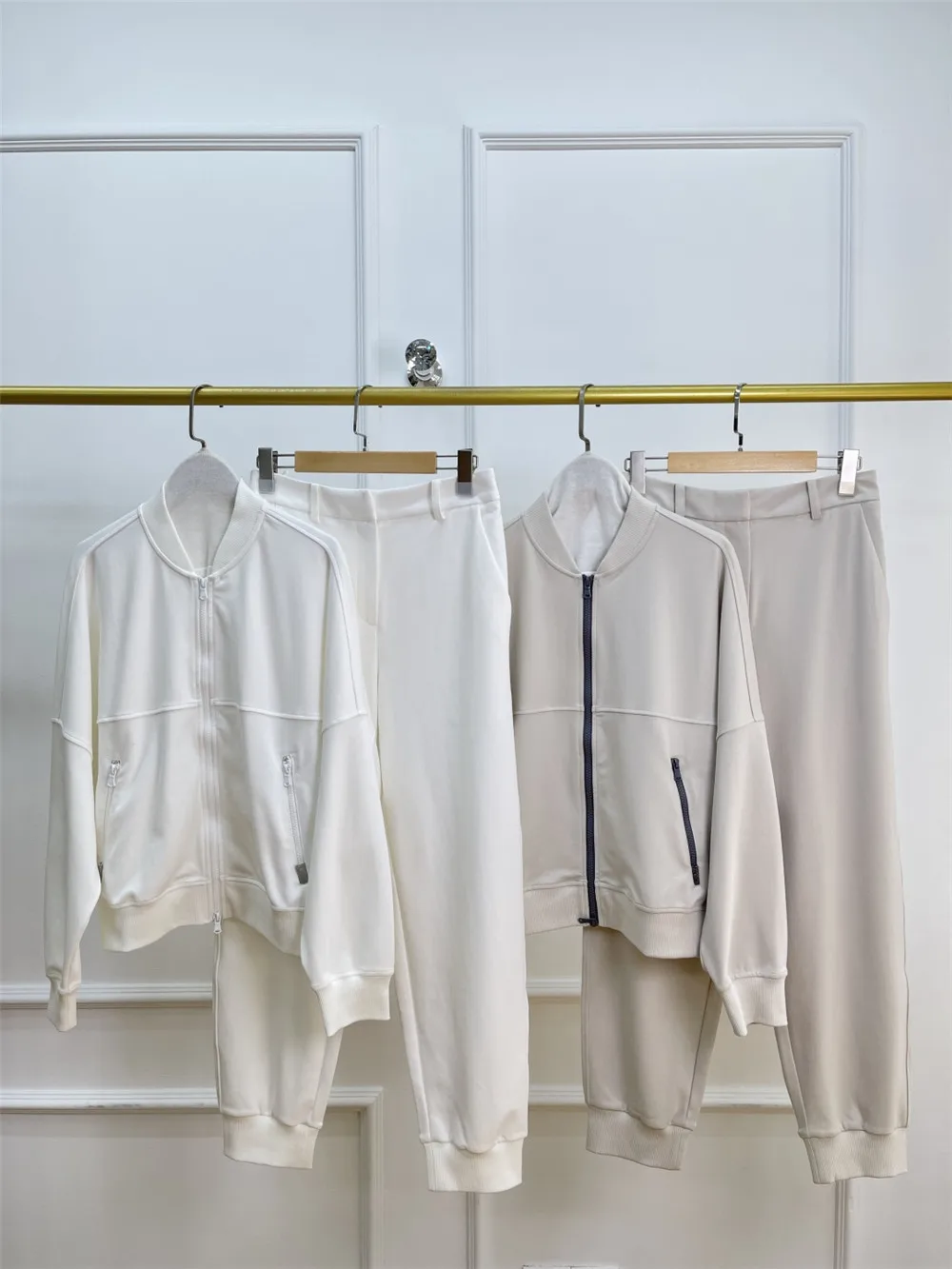 Women Cotton Suit Zip-up Casual Sweatshirt Jacket + High Waist Straight Pants Women's Clothing 2-Piece Set
Women Cotton Suit Zip-up Casual Sweatshirt Jacket + High Waist Straight Pants Women's Clothing 2-Piece Set