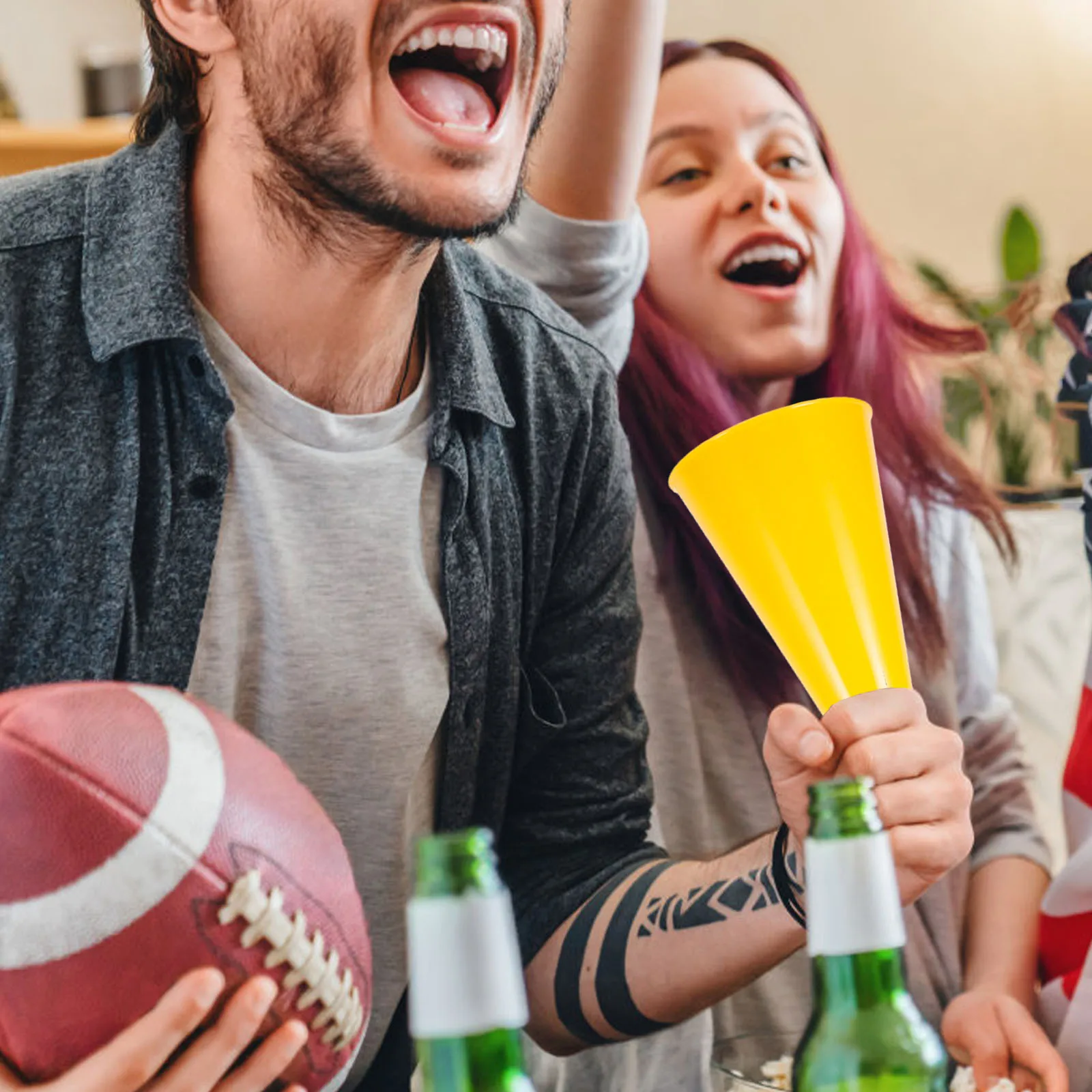 Yellow Cheering Megaphone Plastic Horn Toy for Parties Ceremonies Concerts Outdoor Activities Team Sports Cheers Props Party
Yellow Cheering Megaphone Plastic Horn Toy for Parties Ceremonies Concerts Outdoor Activities Team Sports Cheers Props Party