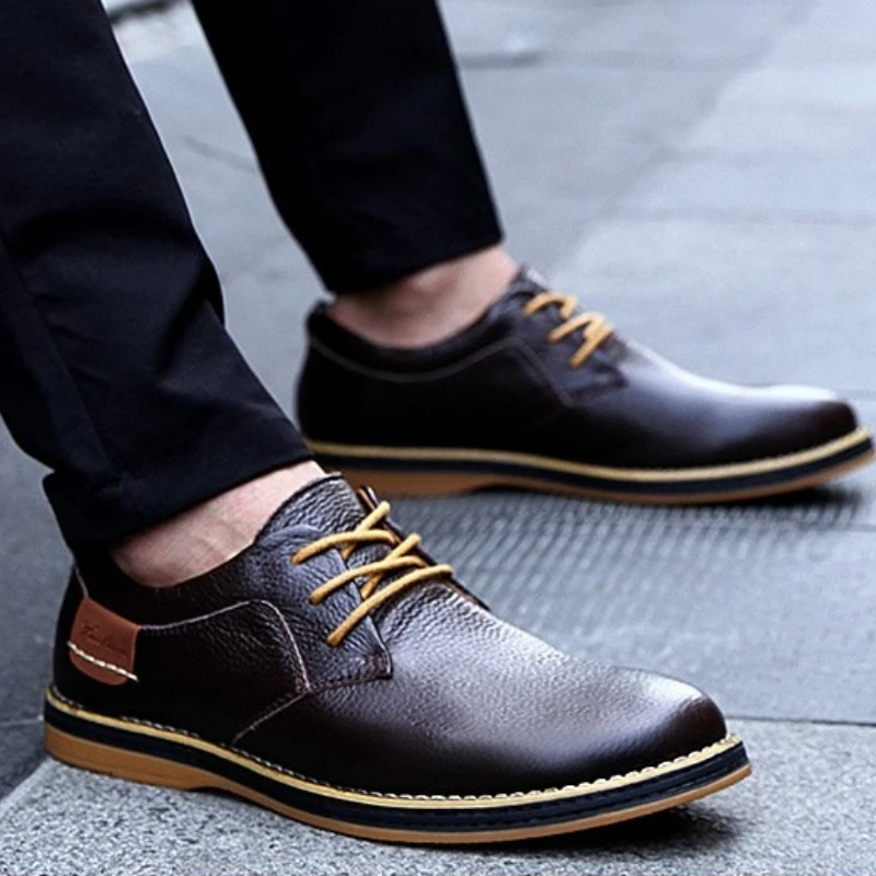 Men's Leather Casual Shoes with Flat Heel Open Toe Slip-on Style Suitable for Spring and Autumn with Soft Bottom Fashion Wear
Men's Leather Casual Shoes with Flat Heel Open Toe Slip-on Style Suitable for Spring and Autumn with Soft Bottom Fashion Wear