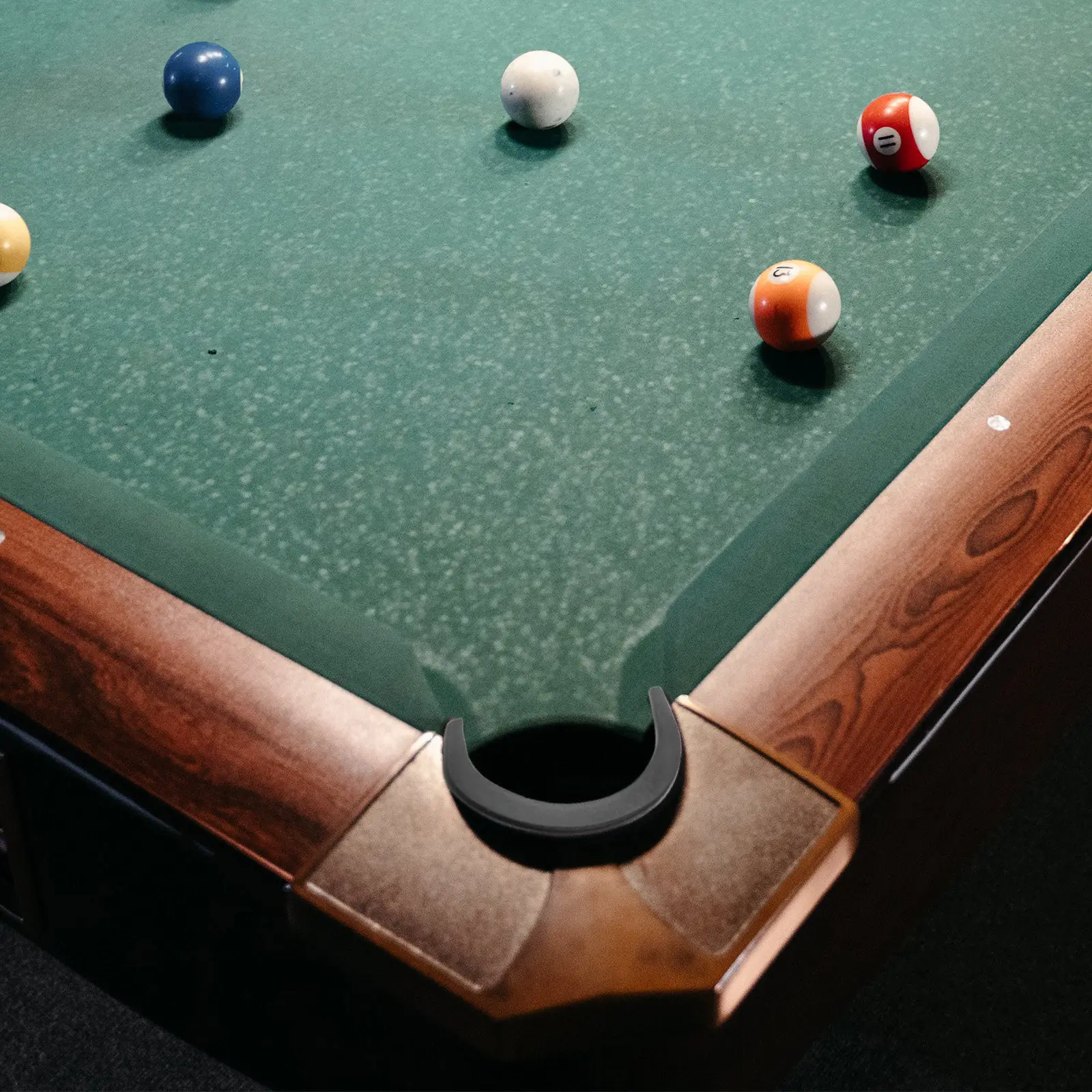 2Pcs Billiards Table Accessories American Pool Table Pockets Replacement Set Heavy Duty Plastic Drop Pockets for 160 Ball Pocket
2Pcs Billiards Table Accessories American Pool Table Pockets Replacement Set Heavy Duty Plastic Drop Pockets for 160 Ball Pocket