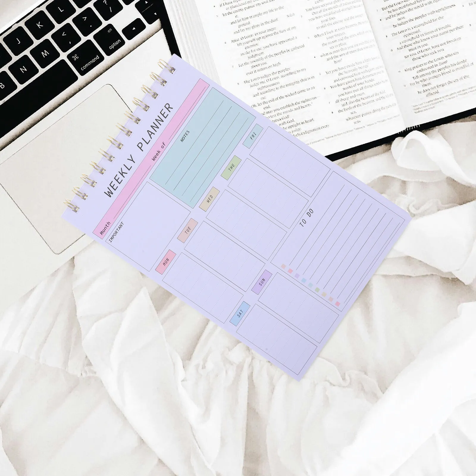 Undated Weekly Planner Notepad Compact Desktop Planning Pad Elegant Aesthetic Design Tear Off Sheets for Work School Home
Undated Weekly Planner Notepad Compact Desktop Planning Pad Elegant Aesthetic Design Tear Off Sheets for Work School Home