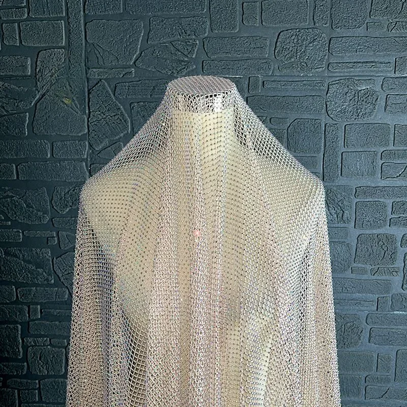 Pink Luxury Diamond Mesh Fabric Laser Gradient Elastic Stage Dress Dress Clothing Designer Fabric
Pink Luxury Diamond Mesh Fabric Laser Gradient Elastic Stage Dress Dress Clothing Designer Fabric