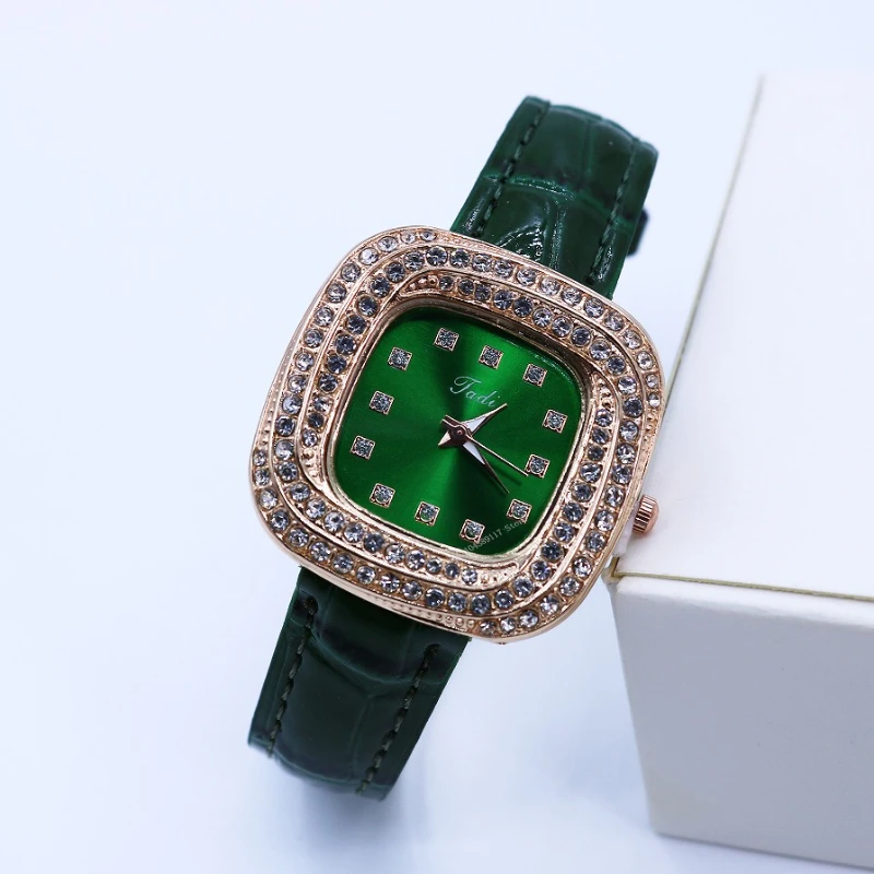 2026 New Fashion Simple Square Ladies Quartz Watch Casual Leather Dress Waterproof Women's Wristwatch Girl Gift Clock
2026 New Fashion Simple Square Ladies Quartz Watch Casual Leather Dress Waterproof Women's Wristwatch Girl Gift Clock