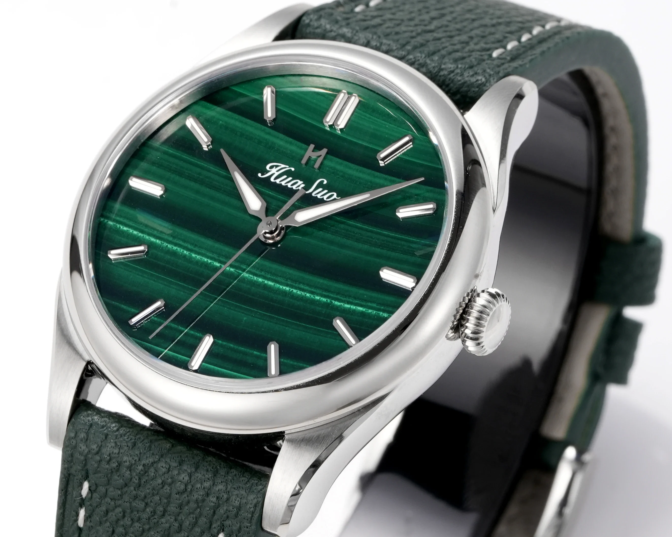 HUASUO 38mm Luxury Watch PT5000 Automatic Mechanical Malachite Dial Sapphire Waterproof 50m Vintage Watches Automatic Watch
HUASUO 38mm Luxury Watch PT5000 Automatic Mechanical Malachite Dial Sapphire Waterproof 50m Vintage Watches Automatic Watch