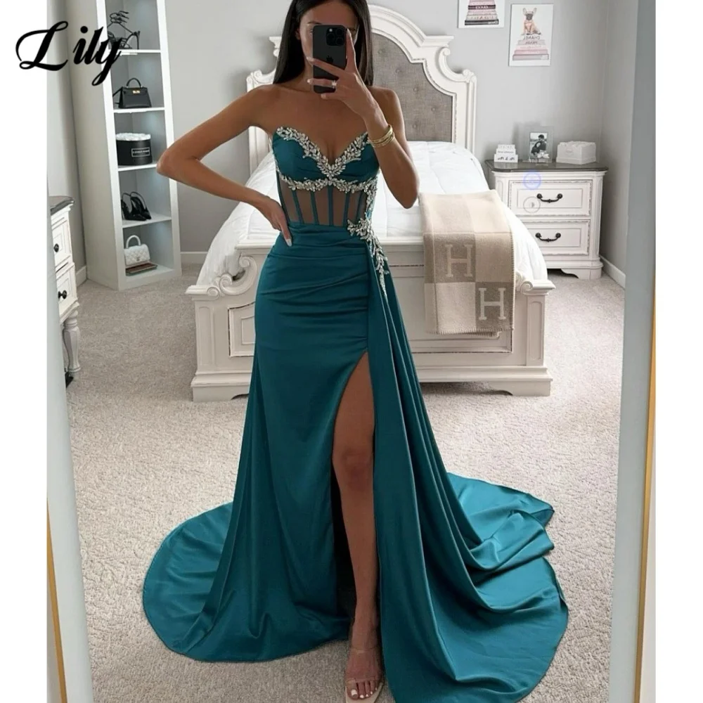 Lily Sexy Modern Style Prom Dress V-Neck Hollow Evening Party Dress with Fishbone Satin Beadwork Side Split Prom Gown Customized
Lily Sexy Modern Style Prom Dress V-Neck Hollow Evening Party Dress with Fishbone Satin Beadwork Side Split Prom Gown Customized