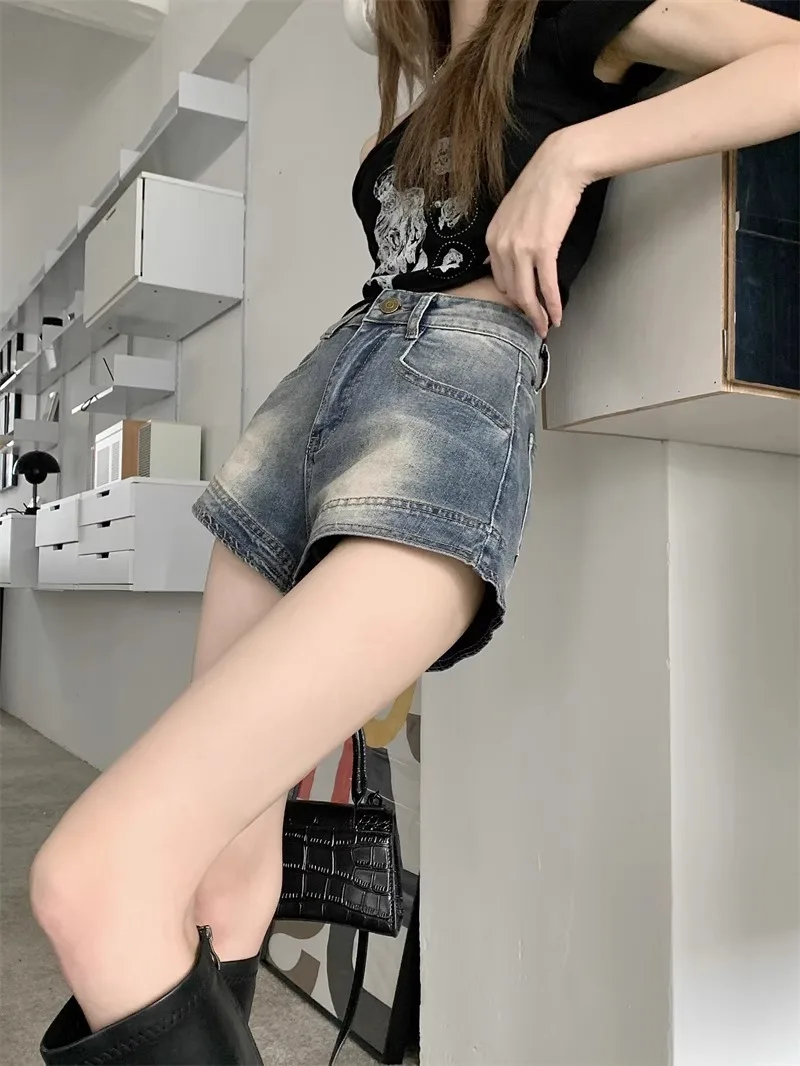 Summer Slim Fit Denim Shorts Women's 2026 American Sexy Slimming Elastic A-Line Hot Pants High Waist Wide Leg Cotton Blend Jeans
Summer Slim Fit Denim Shorts Women's 2026 American Sexy Slimming Elastic A-Line Hot Pants High Waist Wide Leg Cotton Blend Jeans