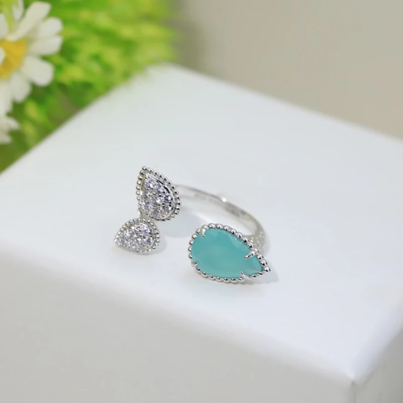 Fashion Luxury Hot Brand S925 Sterling Silver Top quality Blue zircon Wedding Party Ring Jewelry Ladies Water Drop Ring Jewelry
Fashion Luxury Hot Brand S925 Sterling Silver Top quality Blue zircon Wedding Party Ring Jewelry Ladies Water Drop Ring Jewelry