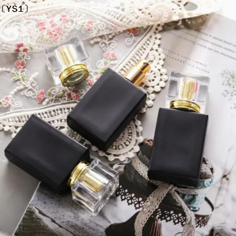 〔YS1〕30/50ml Bright Black Perfume Bottle Glass Empty Bottle High-end Portable Spray Makeup Water Bottle Mist
〔YS1〕30/50ml Bright Black Perfume Bottle Glass Empty Bottle High-end Portable Spray Makeup Water Bottle Mist