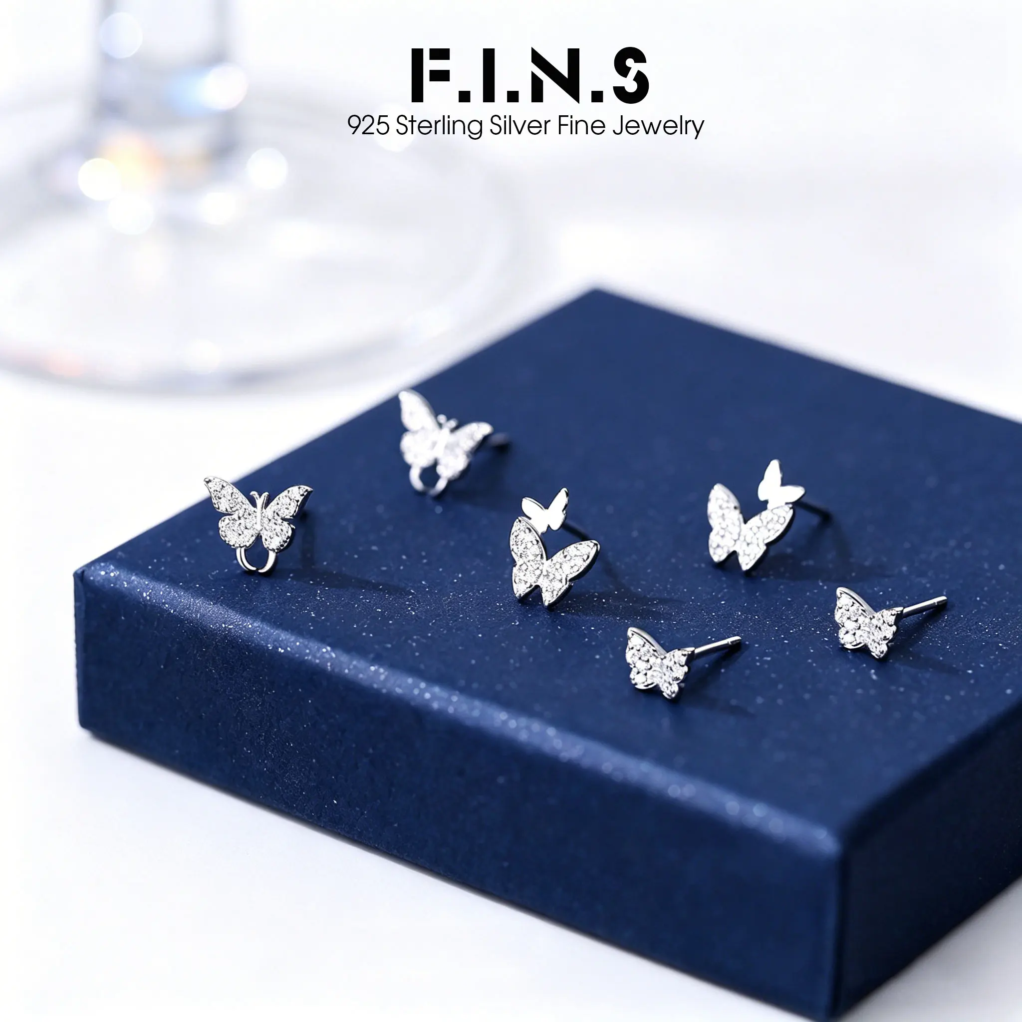 F.I.N.S S999 Sterling Silver Zircon Butterfly Stud Earrings for Women Korean-Style Stackable Piercing Small Ear Studs Fine Jewel
F.I.N.S S999 Sterling Silver Zircon Butterfly Stud Earrings for Women Korean-Style Stackable Piercing Small Ear Studs Fine Jewel