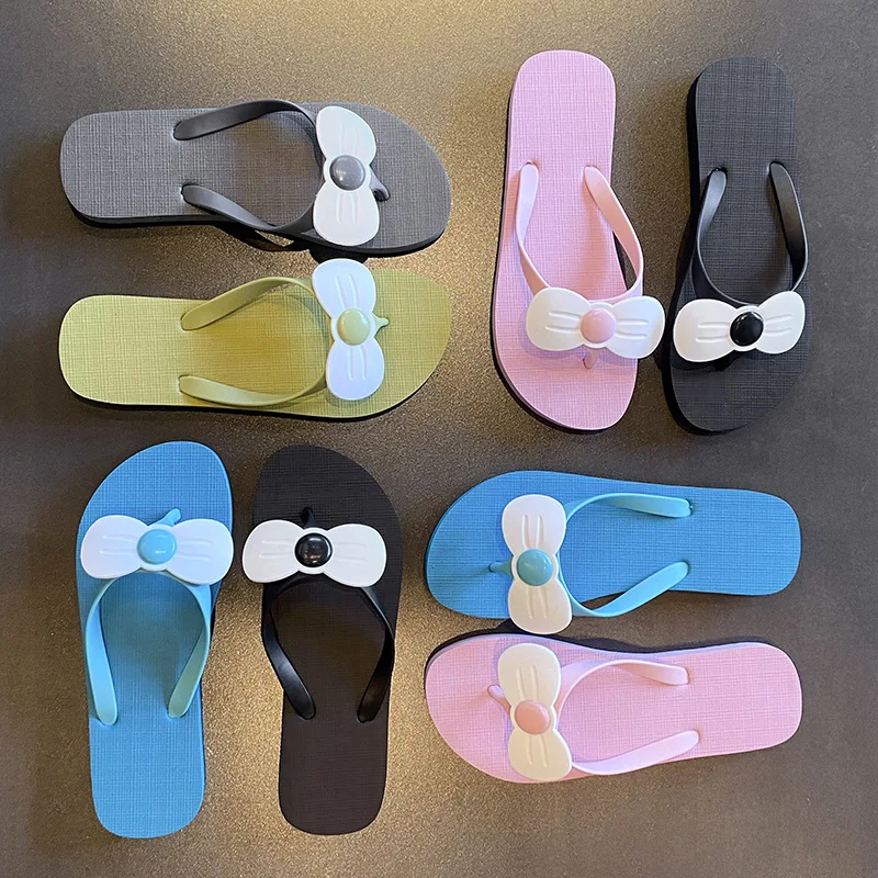 2026 Summer Women Flip Flops Casual Solid Color Comfortable Non-slip Lightweight Indoor Outdoor Beach Head EVA Flat Sandals
2026 Summer Women Flip Flops Casual Solid Color Comfortable Non-slip Lightweight Indoor Outdoor Beach Head EVA Flat Sandals