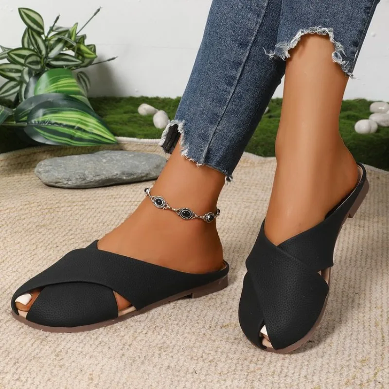 Women's Summer New Flat Sandals Solid Color Fashion Slippers Ladies Fashionable Casual Flat Sandals Versatile Outdoor Wear New
Women's Summer New Flat Sandals Solid Color Fashion Slippers Ladies Fashionable Casual Flat Sandals Versatile Outdoor Wear New