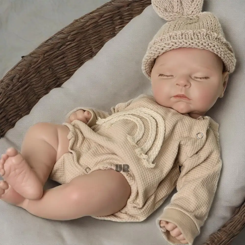 Поддельная силиконовая кукла для сна Reborn для маленьких мальчиков, милая дискета с лицами персика для мальчика, эластичная реалистичная кукла для детей, игрушка
Поддельная силиконовая кукла для сна Reborn для маленьких мальчиков, милая дискета с лицами персика для мальчика, эластичная реалистичная кукла для детей, игрушка