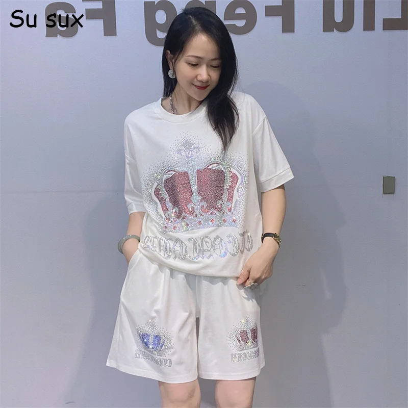 Sequins Crown Pattern Short Sleeve T Shirt Short Pant Sets Woman Japanese Korean Fashion Matching Sets Casual Loose 2 Piece Set
Sequins Crown Pattern Short Sleeve T Shirt Short Pant Sets Woman Japanese Korean Fashion Matching Sets Casual Loose 2 Piece Set