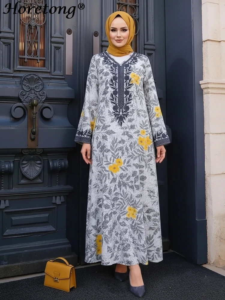 Horetong 2026 Muslim Abaya Women Placement Floral Print V Neck Flare Long Sleeve Loose Modest Islamic Elegant Casual Maxi Robe
Horetong 2026 Muslim Abaya Women Placement Floral Print V Neck Flare Long Sleeve Loose Modest Islamic Elegant Casual Maxi Robe