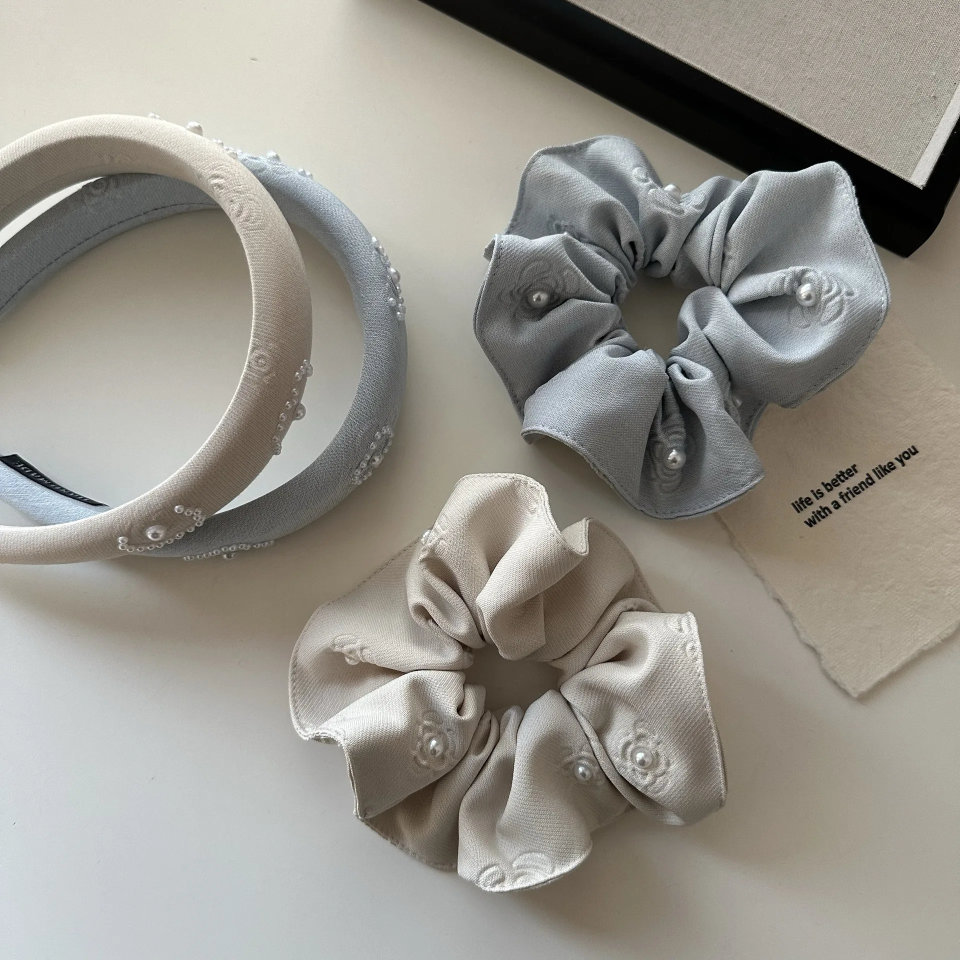 Korean Premium Pearl Rose Scrunchie for Bun and Ponytail Soft Elastic Durable Non Crease Strong Hold Daily Use
Korean Premium Pearl Rose Scrunchie for Bun and Ponytail Soft Elastic Durable Non Crease Strong Hold Daily Use