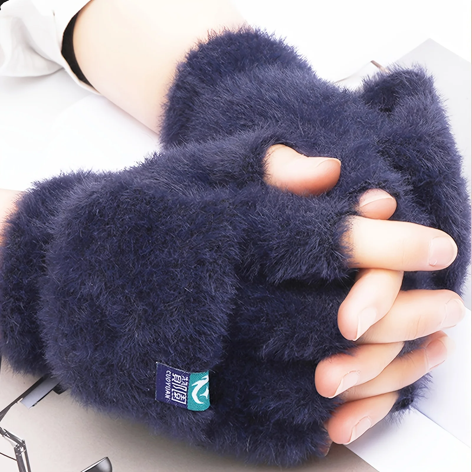 Heavy-Duty Winter Cold Protection Non-Stretch Flip Gloves with Soft Palms Hand Washable for Unisex
Heavy-Duty Winter Cold Protection Non-Stretch Flip Gloves with Soft Palms Hand Washable for Unisex
