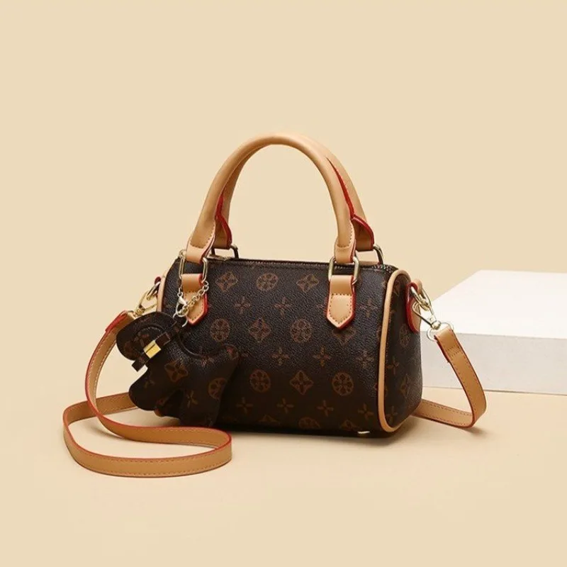 Oversized Soft Tote Handbag For Women Extra Large Capacity Shoulder Bag Durable Shopper Bag Grocery Book Carry All Solution
Oversized Soft Tote Handbag For Women Extra Large Capacity Shoulder Bag Durable Shopper Bag Grocery Book Carry All Solution