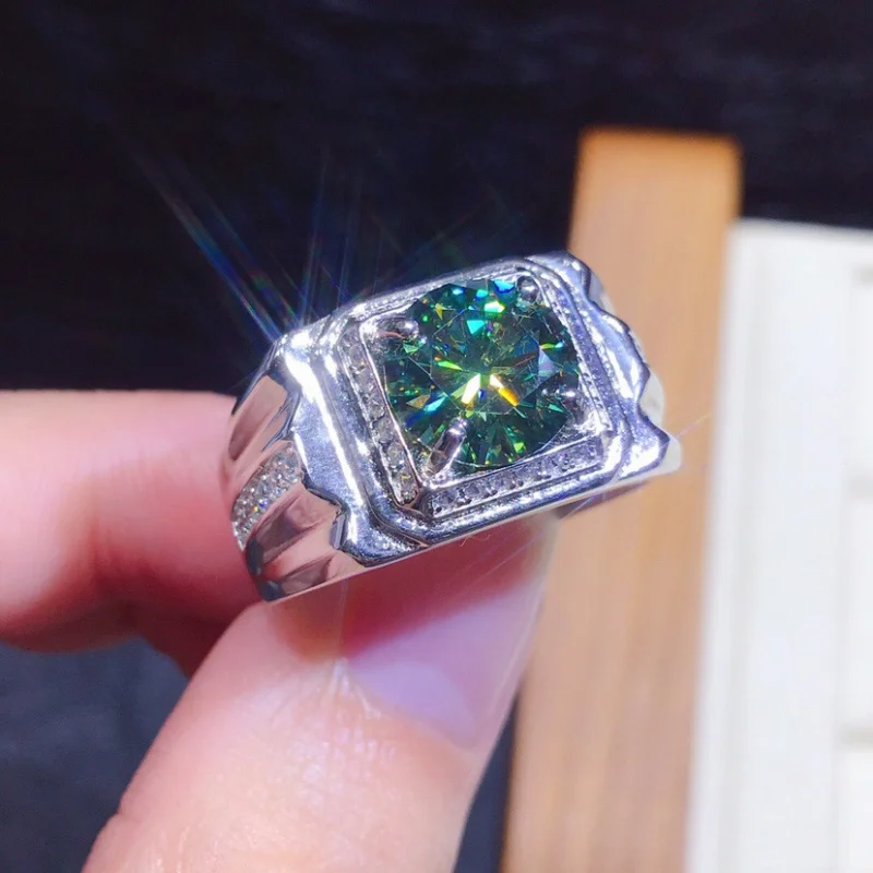 Full Diamond Men's Hearts Eight Arrows Plated PT950 Blue Green Moissanite Open Ring TikTok Hot-Selling Hand Jewelry
Full Diamond Men's Hearts Eight Arrows Plated PT950 Blue Green Moissanite Open Ring TikTok Hot-Selling Hand Jewelry
