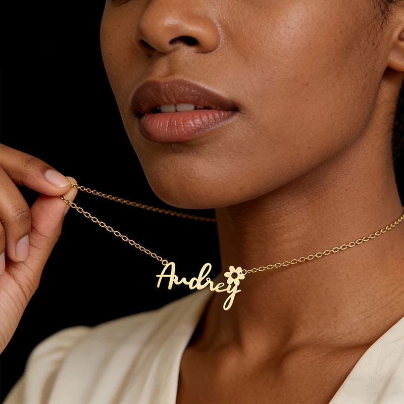 Custom Name Necklace For Women Custom Dainty Daisy Name Pendant Necklace Personalized 304L Stainless Steel Jewelry Chain Choker
Custom Name Necklace For Women Custom Dainty Daisy Name Pendant Necklace Personalized 304L Stainless Steel Jewelry Chain Choker