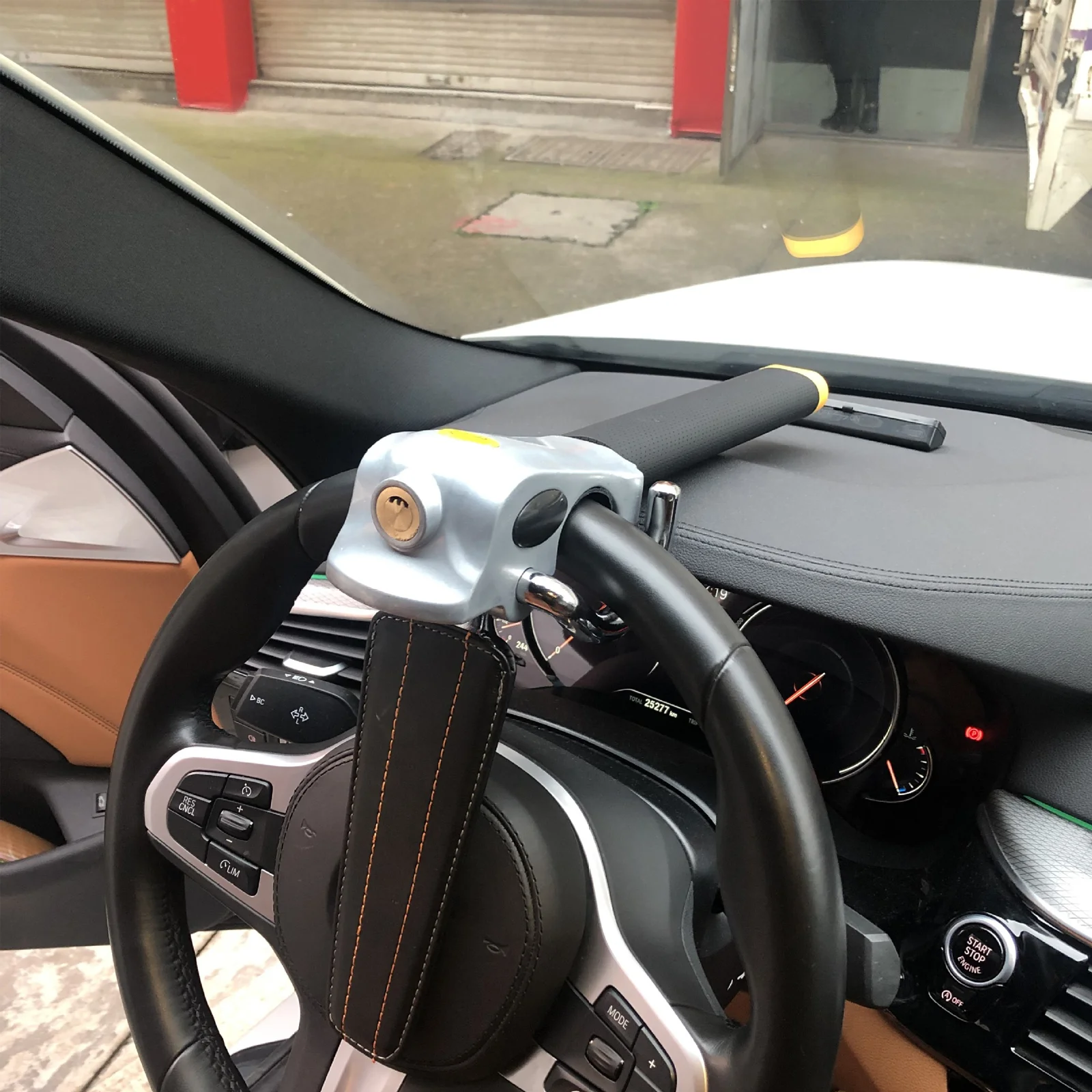 Steering Wheel Lock Durable Steel Aluminum Alloy Artificial Anti For Car Security Foldable Protect Vehicle
Steering Wheel Lock Durable Steel Aluminum Alloy Artificial Anti For Car Security Foldable Protect Vehicle