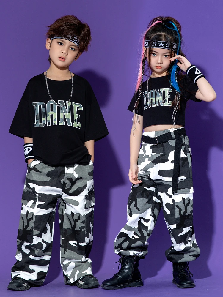 Hip Hop Kids Costume Summer Short Sleeves Black Tops Girls Boys Camouflage Pants Hip Hop Jazz Dance Performance Clothing BL10743
Hip Hop Kids Costume Summer Short Sleeves Black Tops Girls Boys Camouflage Pants Hip Hop Jazz Dance Performance Clothing BL10743