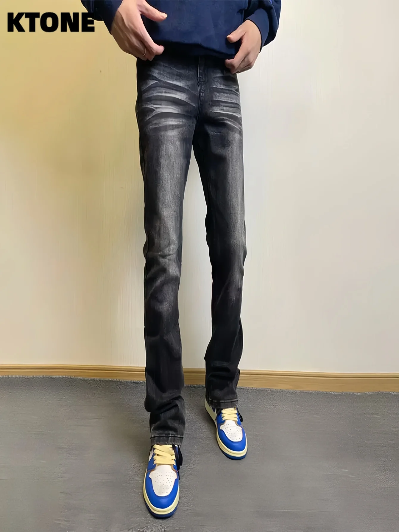 Black Slim Jeans Pant For Man Light Retro Y2K For Dating Drip Street Denim No accessories or belts included
Black Slim Jeans Pant For Man Light Retro Y2K For Dating Drip Street Denim No accessories or belts included