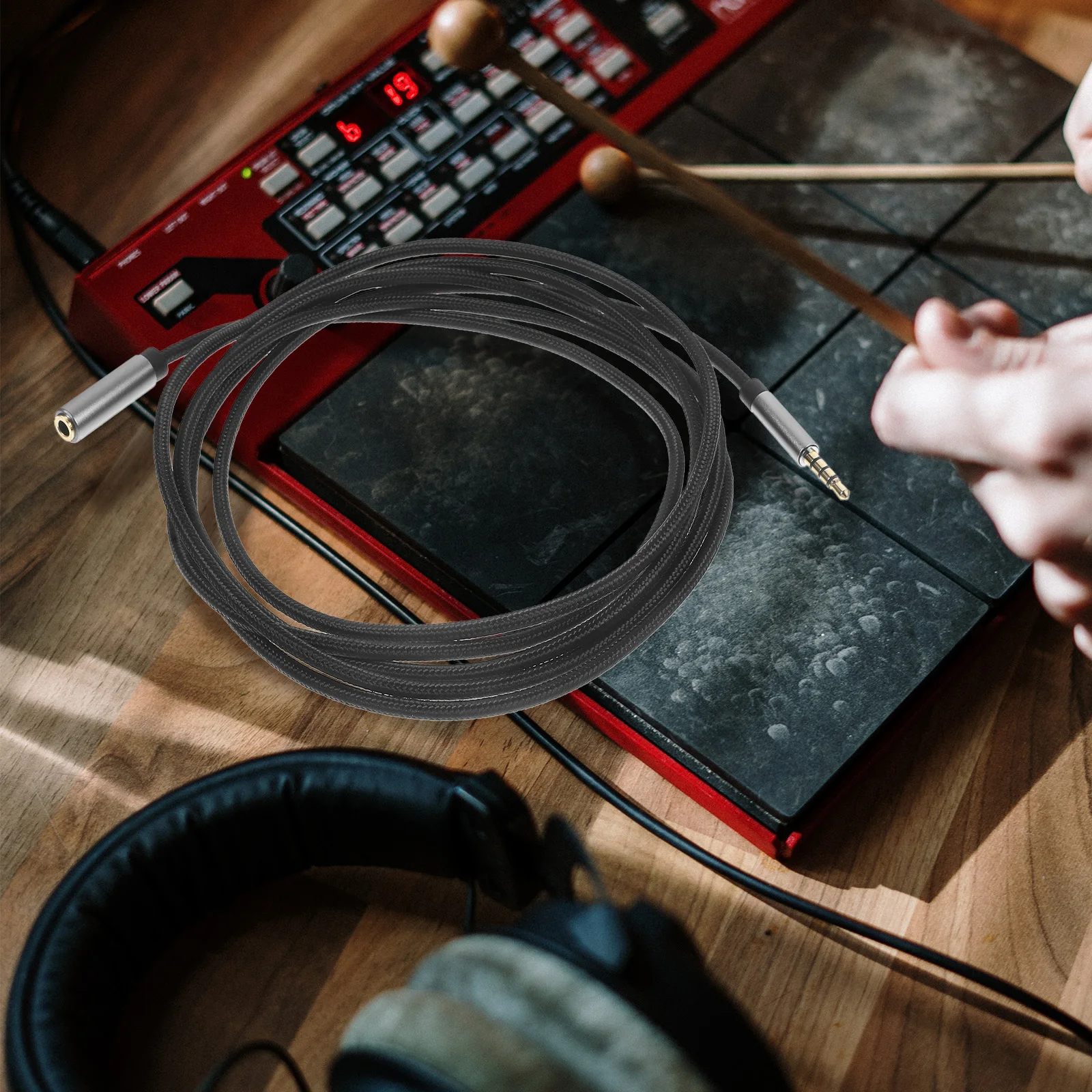 3.5mm Audio Extension Cable Male to Female Headset Extension Cord for Stable Signal Transfer Works with Car Radios Portable
3.5mm Audio Extension Cable Male to Female Headset Extension Cord for Stable Signal Transfer Works with Car Radios Portable