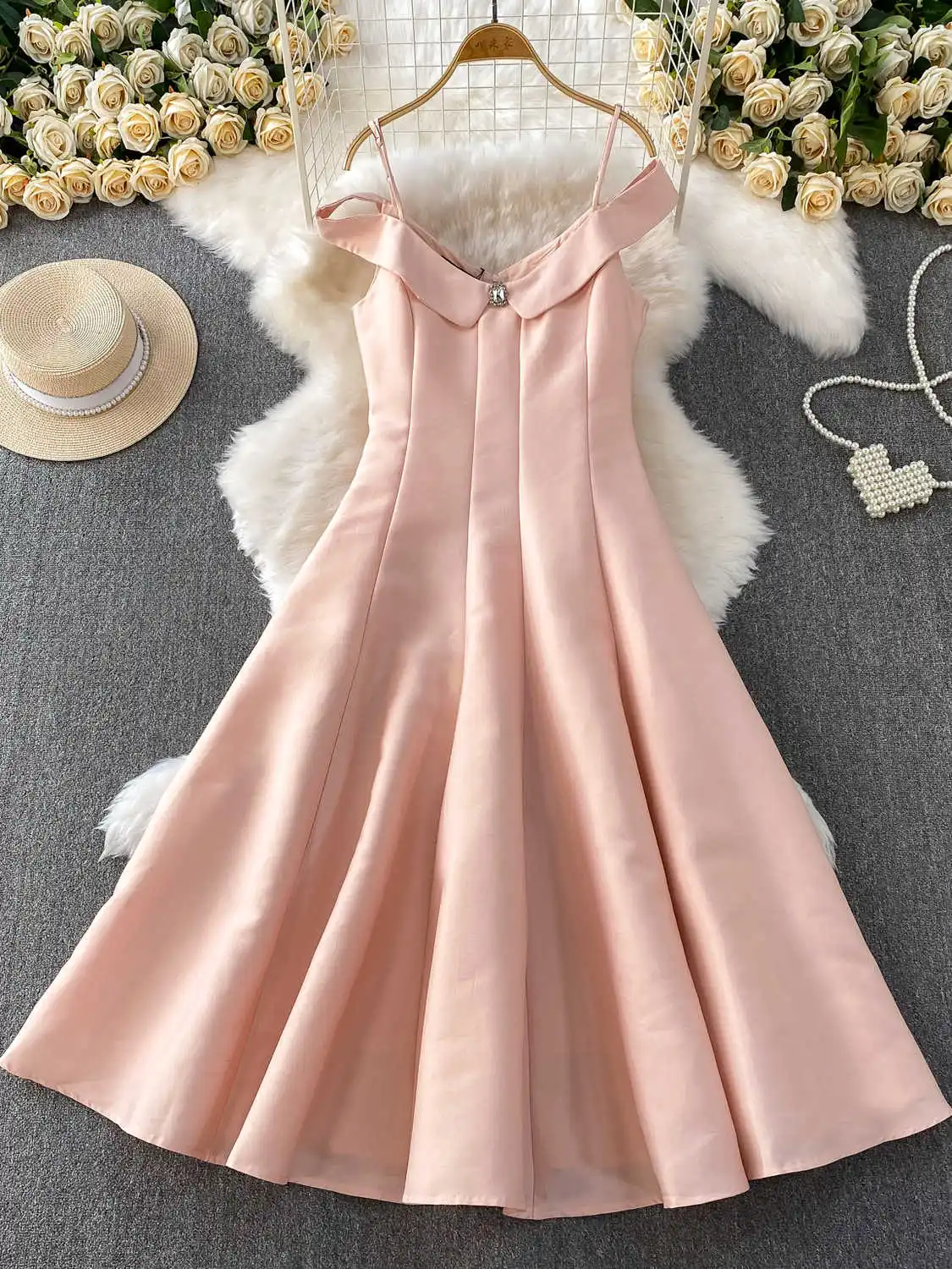 Women's Light Pink A-line Evening Dress Vintage Sleeveless Long Luxury Dresses Y2k Party One Piece Frocks 2000s Clothes Summer
Women's Light Pink A-line Evening Dress Vintage Sleeveless Long Luxury Dresses Y2k Party One Piece Frocks 2000s Clothes Summer
