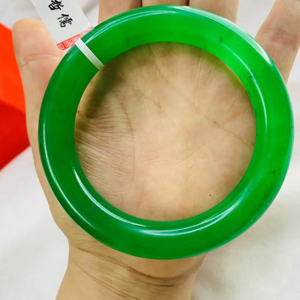 One Object, One Picture Real Natural Light Color Large Round Bar 63mm Green Agate Bracelet
One Object, One Picture Real Natural Light Color Large Round Bar 63mm Green Agate Bracelet