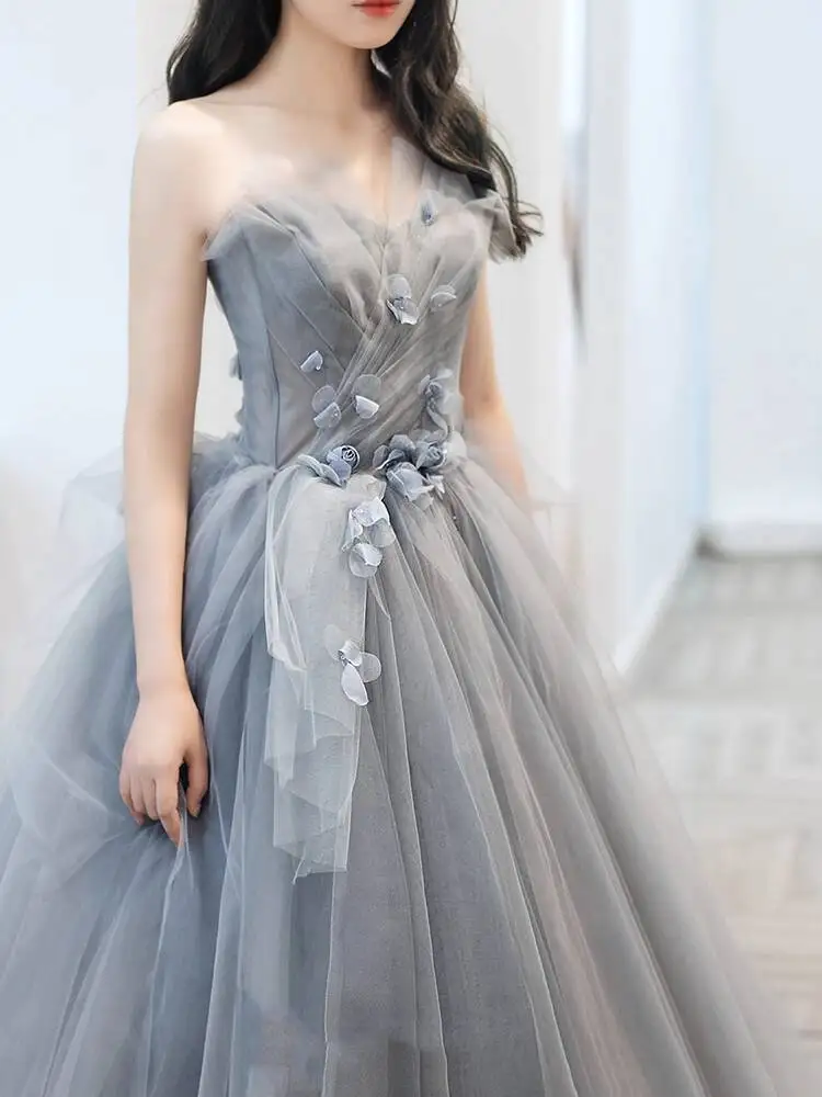 Blue Evening Dress for Women 2025 New High-End Luxury Niche Adult Wedding Dress French Toast Engagement
Blue Evening Dress for Women 2025 New High-End Luxury Niche Adult Wedding Dress French Toast Engagement