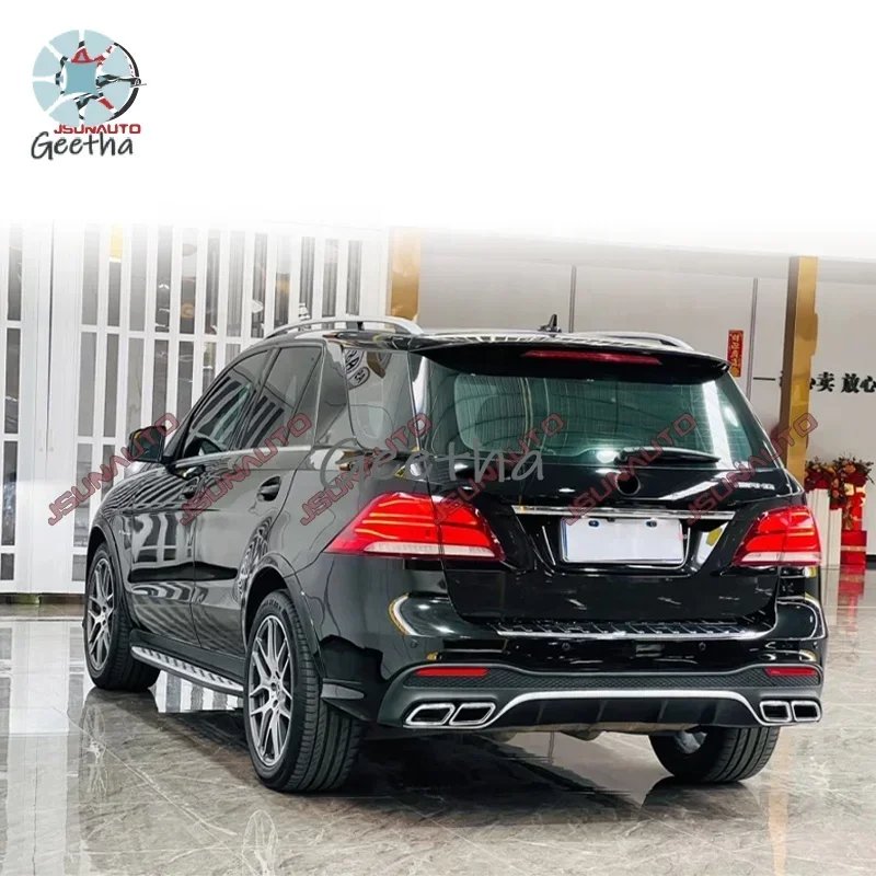 For Car Modified Full Kit ML63 Conversion GLE63 Style Front Rear Bumper Lights Engine Hood for 12-15 ML350 400 Fender Grill
For Car Modified Full Kit ML63 Conversion GLE63 Style Front Rear Bumper Lights Engine Hood for 12-15 ML350 400 Fender Grill