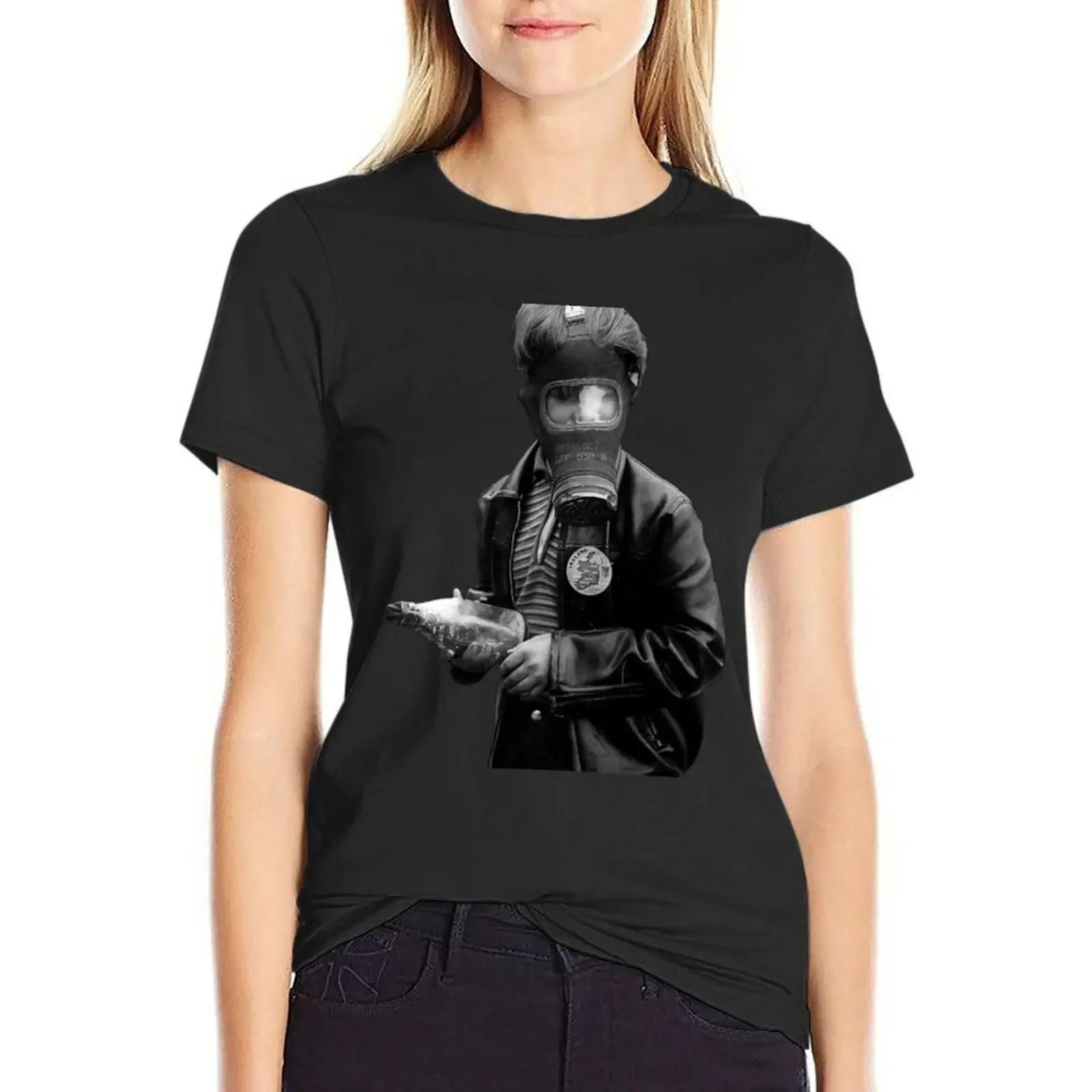 Derry - Mural - Bogside- The Boy In The Mask - Paddy Coyle Ireland T-Shirt vintage cute tops funnys korean Women's clothes
Derry - Mural - Bogside- The Boy In The Mask - Paddy Coyle Ireland T-Shirt vintage cute tops funnys korean Women's clothes