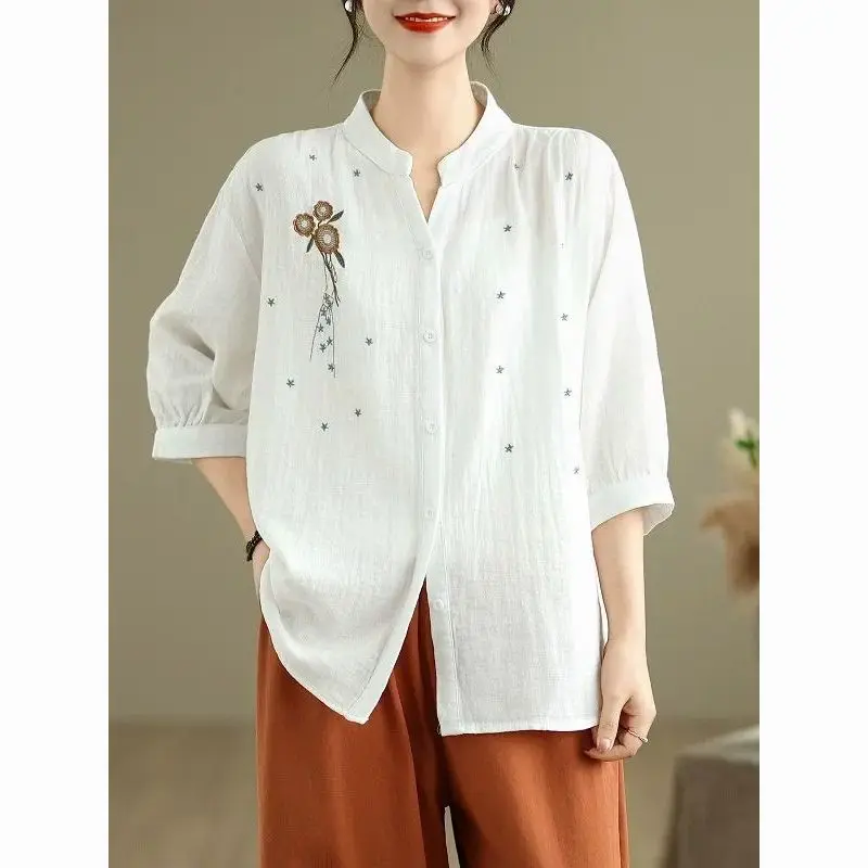 Artistic Retro Embroidered Half Sleeve Cotton Linen Shirt for Women Summer Lagre Sized Loose Comfort Tops Fashion Women Clothing
Artistic Retro Embroidered Half Sleeve Cotton Linen Shirt for Women Summer Lagre Sized Loose Comfort Tops Fashion Women Clothing
