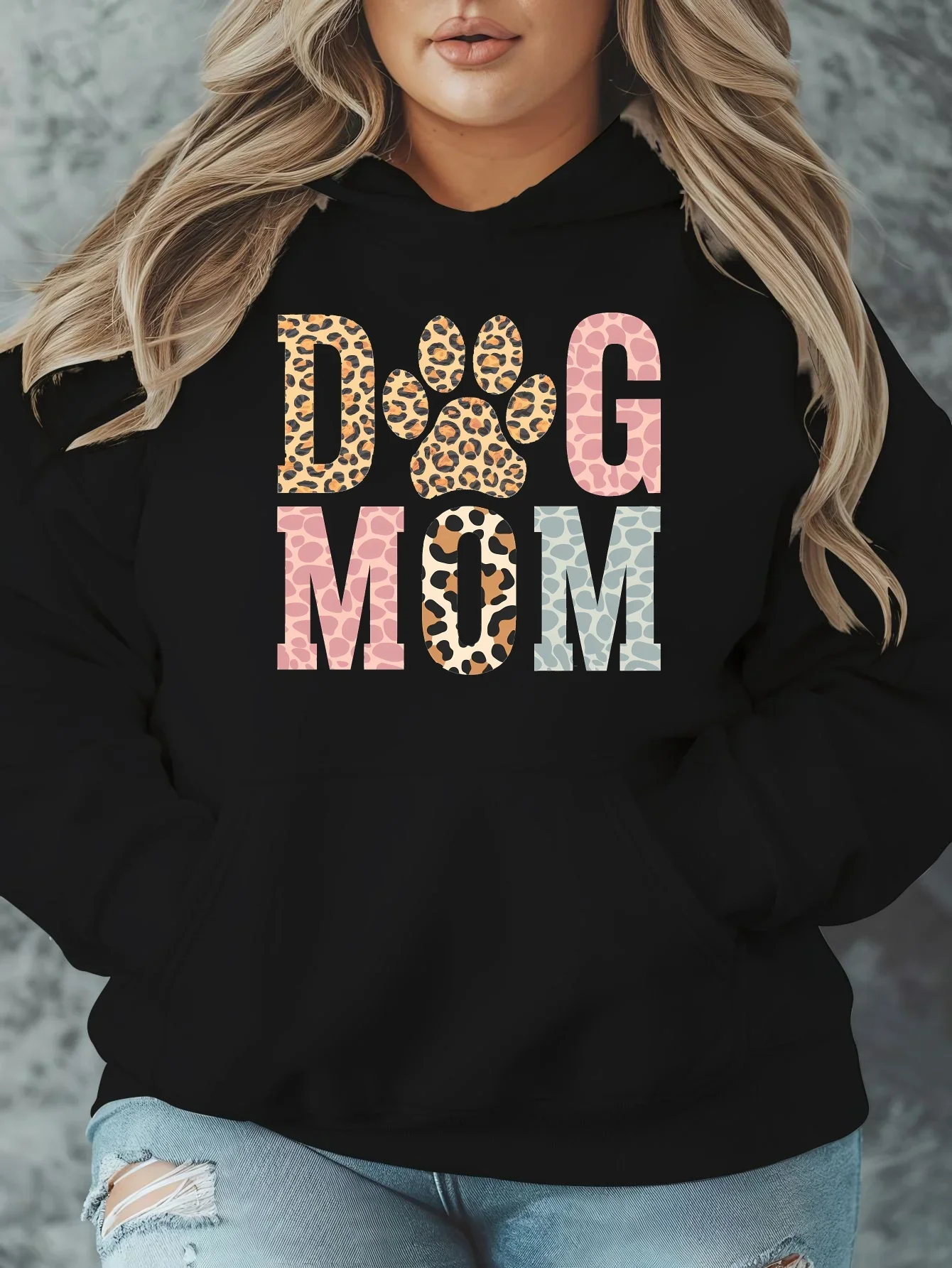 Dog Mom Print Hoodie Men's and Women's Long Sleeve Sweatshirt Pullover Y2k Tops Fashion Casual Autumn Winter Clothing
Dog Mom Print Hoodie Men's and Women's Long Sleeve Sweatshirt Pullover Y2k Tops Fashion Casual Autumn Winter Clothing