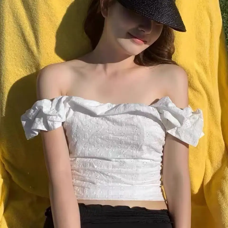 East Gate ThBarnet Retro Embroidered Hollow out One Shoulder Bubble Sleeve Shirt Women's Sweet Style Cotton Short Sleeve Shirt
East Gate ThBarnet Retro Embroidered Hollow out One Shoulder Bubble Sleeve Shirt Women's Sweet Style Cotton Short Sleeve Shirt