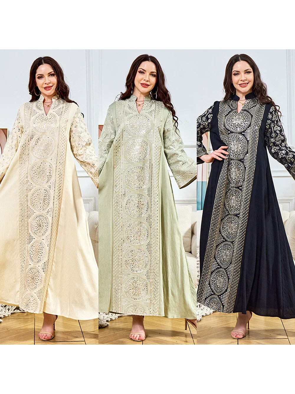 Middle Eastern Muslim Luxury Fashion Ethnic Style Dress V-neck Bead Long Sleeve Banquet Evening Dress Women's Abaya
Middle Eastern Muslim Luxury Fashion Ethnic Style Dress V-neck Bead Long Sleeve Banquet Evening Dress Women's Abaya