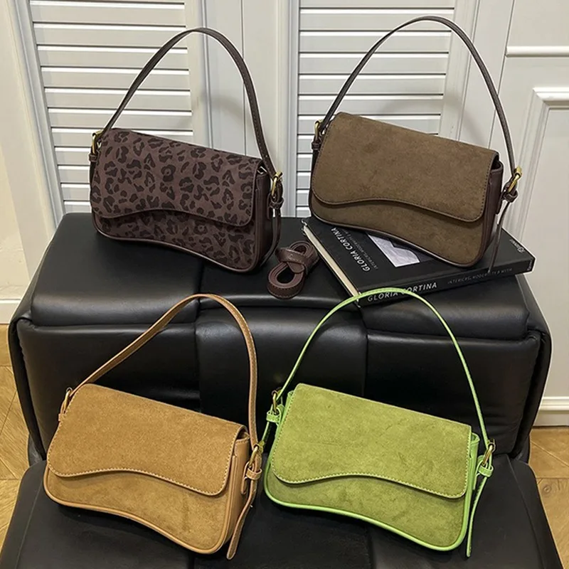 Baguette Bag for Women High-end Underarm Bag with Magnetic Buckle Flip Cover Versatile Crossbody Shoulder Bag
Baguette Bag for Women High-end Underarm Bag with Magnetic Buckle Flip Cover Versatile Crossbody Shoulder Bag