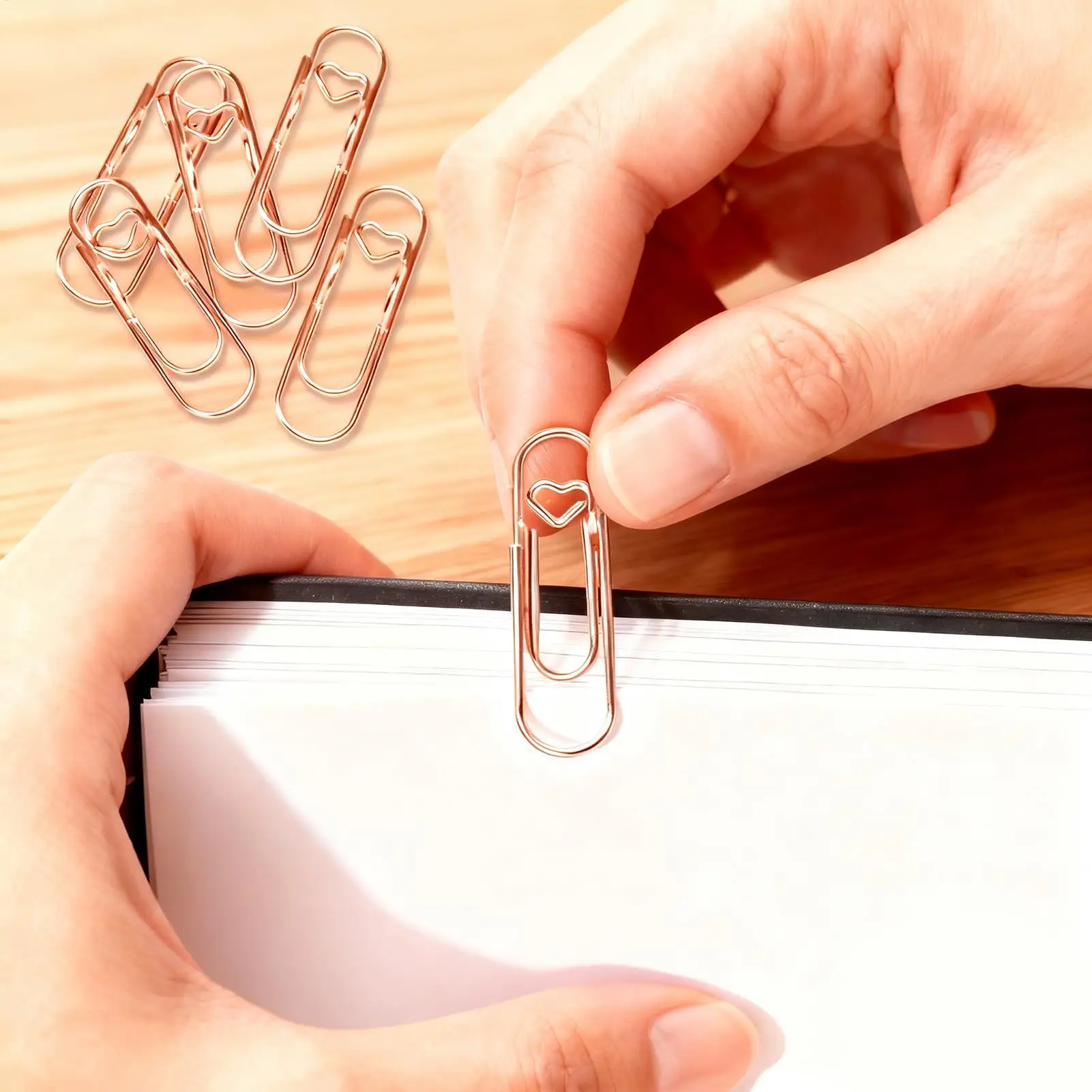 12 шт., скрепка для бумаг в форме сердца, милый металлический держатель для ручек, офисные школьные принадлежности для журнального тетради, организация стола, учебный подарок
12 шт., скрепка для бумаг в форме сердца, милый металлический держатель для ручек, офисные школьные принадлежности для журнального тетради, организация стола, учебный подарок