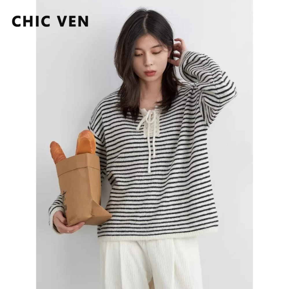 CHIC VEN Korean Women Pullovers Loose O-neck Lace Up Striped Knitted Jumpers Girl Sweaters Spring Autumn 2026 Clothing
CHIC VEN Korean Women Pullovers Loose O-neck Lace Up Striped Knitted Jumpers Girl Sweaters Spring Autumn 2026 Clothing