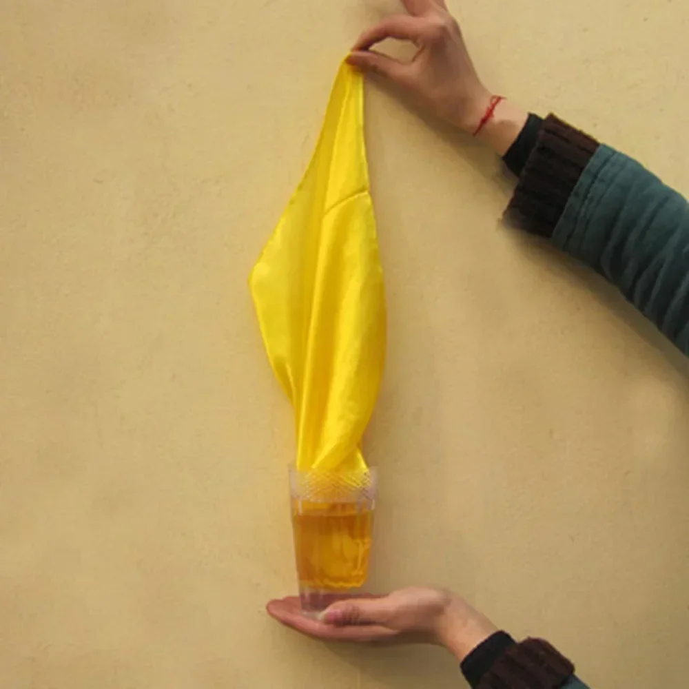 Стеклянные фокусы Okito, шелк, появляющийся из заполненной чашки, жидкая магия, монета, свеча, склянки, иллюзии крупным планом, трюки
Стеклянные фокусы Okito, шелк, появляющийся из заполненной чашки, жидкая магия, монета, свеча, склянки, иллюзии крупным планом, трюки