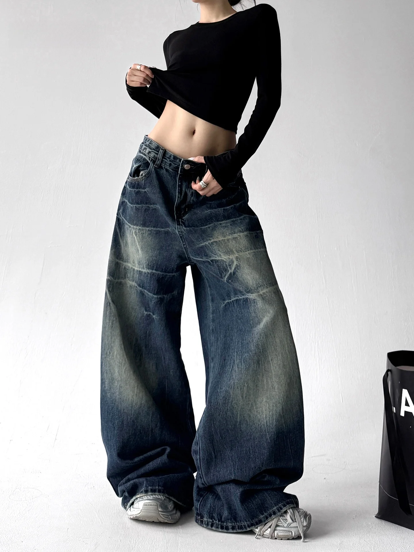 Retro High Waist Wide Leg Denim Jeans Women's Spring Autumn New Sle Pear aped Tall Women Straight Cut Pants
Retro High Waist Wide Leg Denim Jeans Women's Spring Autumn New Sle Pear aped Tall Women Straight Cut Pants