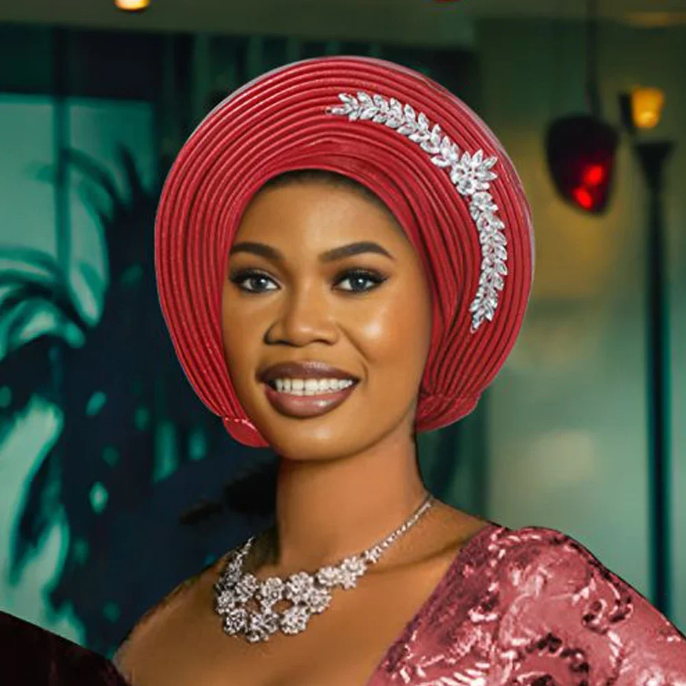 New Diamonds Turban Cap for Women African Auto Gele Headtie Aso Oke Nigerian Wedding Party Headgear Bonnet Muslim Hijab Headwear
New Diamonds Turban Cap for Women African Auto Gele Headtie Aso Oke Nigerian Wedding Party Headgear Bonnet Muslim Hijab Headwear