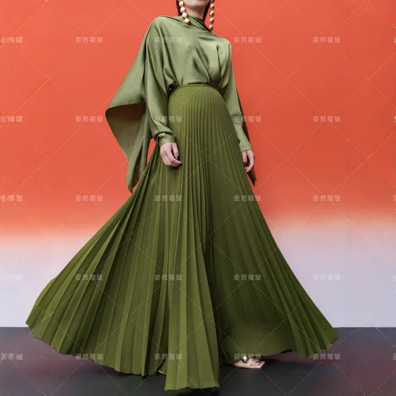 Miyake плиссированный костюм с юбкой, новинка осени 202, женский модный костюм больших размеров, комплект из 2 предметов, темпераментный универсальный атласный топ, плиссированная юбка
Miyake плиссированный костюм с юбкой, новинка осени 202, женский модный костюм больших размеров, комплект из 2 предметов, темпераментный универсальный атласный топ, плиссированная юбка