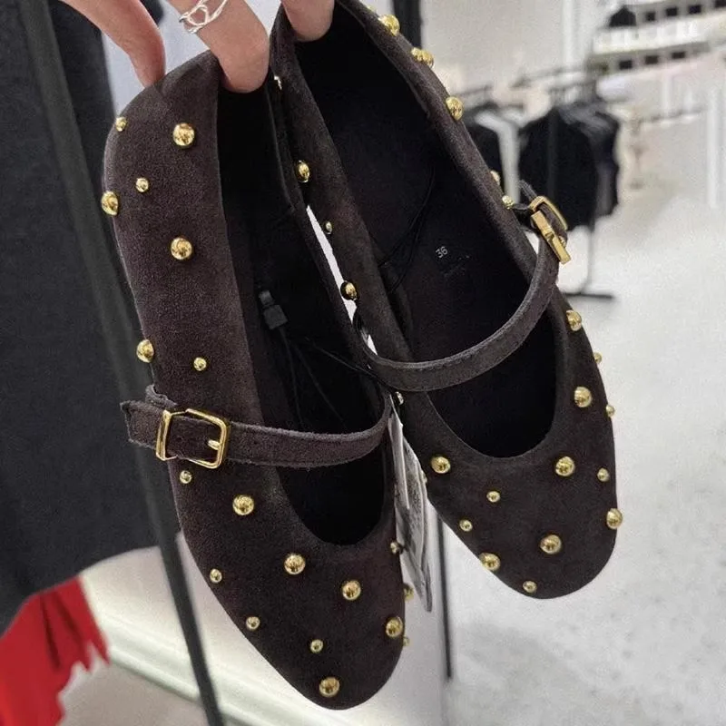 Za2024autumn new women's shoes brown studded leather ballet style flat shoes flat heel mary jane flats
Za2024autumn new women's shoes brown studded leather ballet style flat shoes flat heel mary jane flats