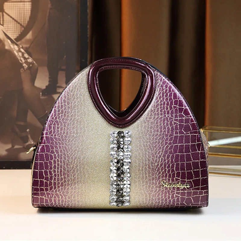 2023 Fashion Diamond Women's Handbags Genuine Leather Lady Crocodile Pattern Shoulder Messenger Bag Purple Portable Tote Bags
2023 Fashion Diamond Women's Handbags Genuine Leather Lady Crocodile Pattern Shoulder Messenger Bag Purple Portable Tote Bags